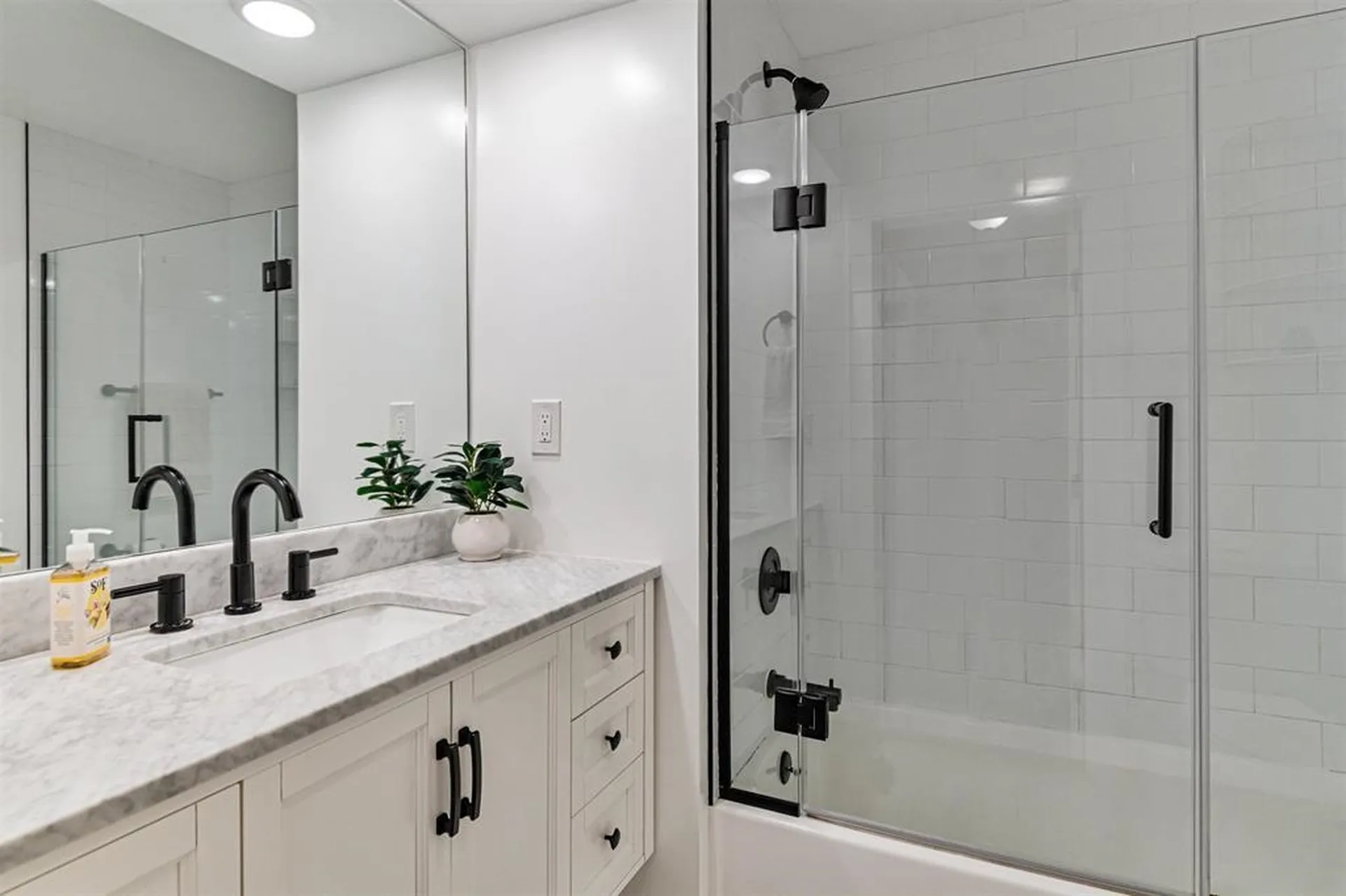 63 Birch Court Burlington VT 05408