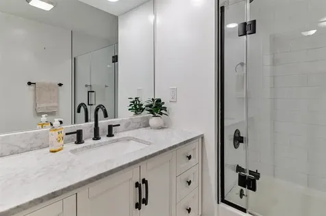 63 Birch Court Burlington VT 05408