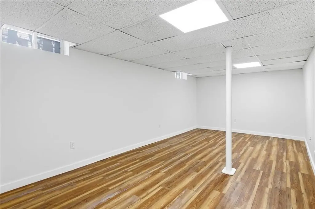 1960 North Avenue Burlington VT 05408