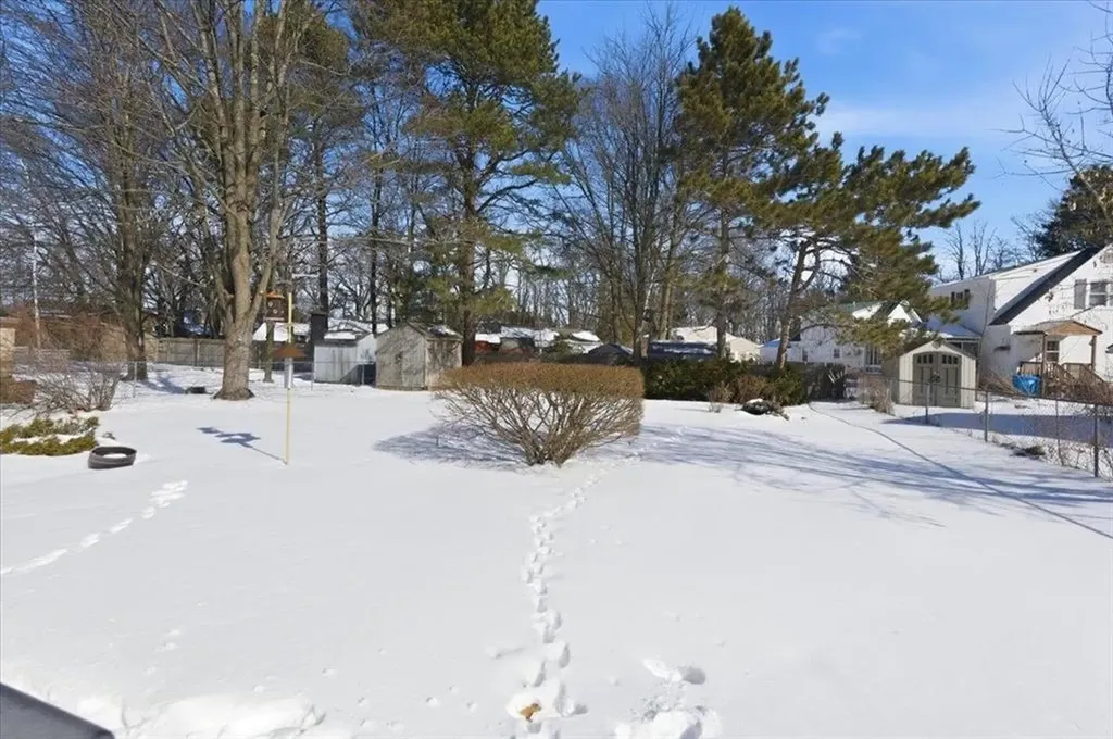 1960 North Avenue Burlington VT 05408