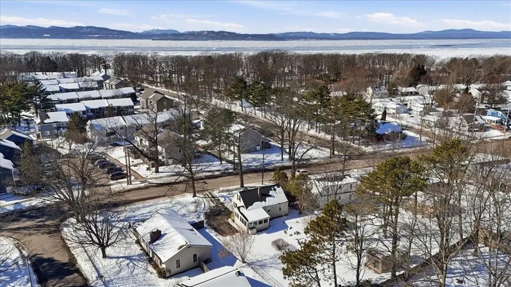 1960 North Avenue Burlington VT 05408