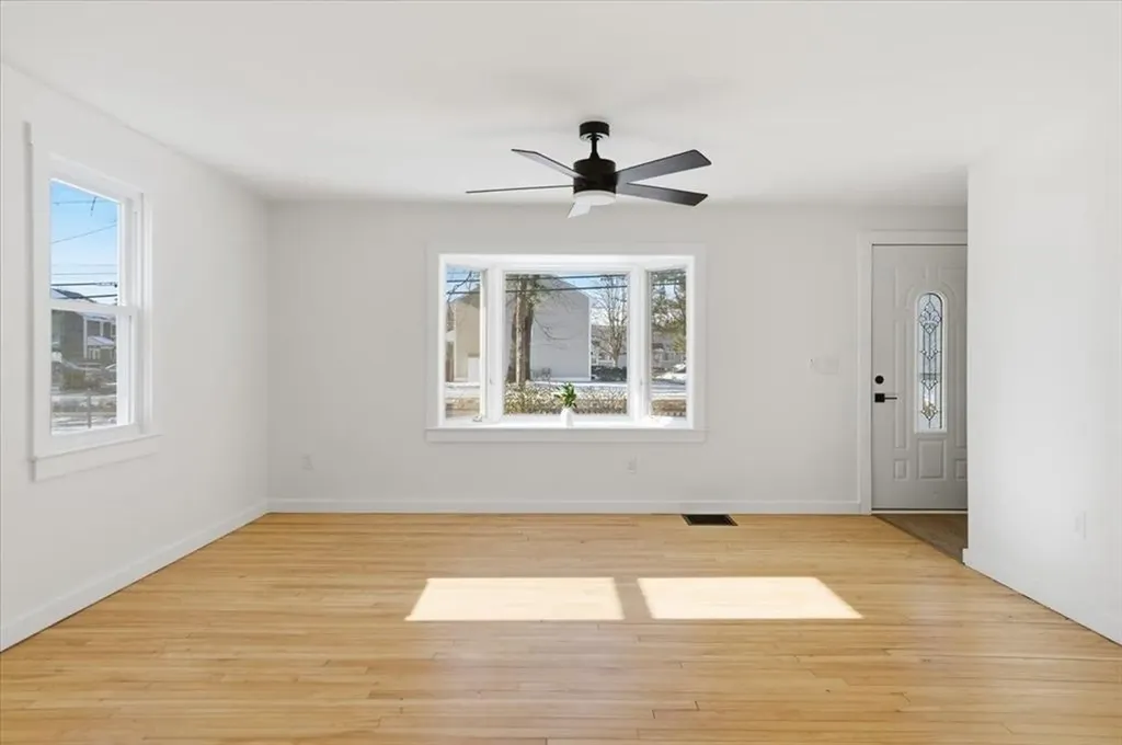 1960 North Avenue Burlington VT 05408