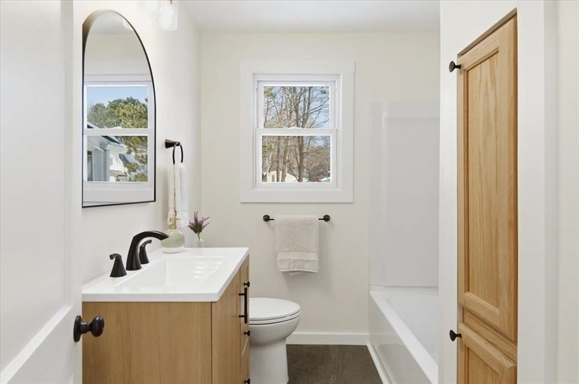 1960 North Avenue Burlington VT 05408