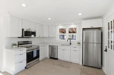 1960 North Avenue Burlington VT 05408