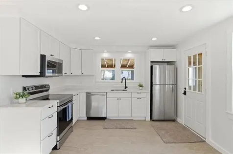 1960 North Avenue Burlington VT 05408