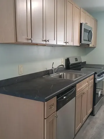 40 Brookside Drive Brattleboro VT 05301