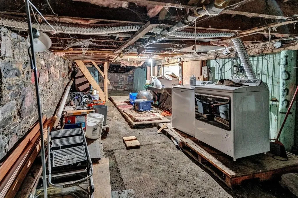 174-176 North Champlain Street Burlington VT 05401