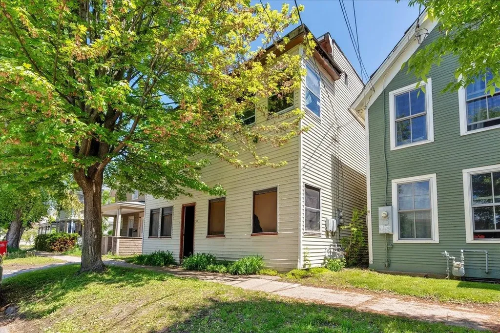 174-176 North Champlain Street Burlington VT 05401