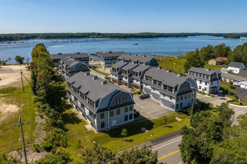 24 Little Bay Drive Dover NH 03820
