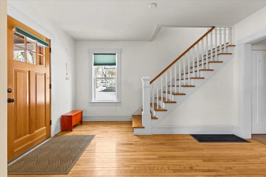 185 Maple Street Burlington VT 05401