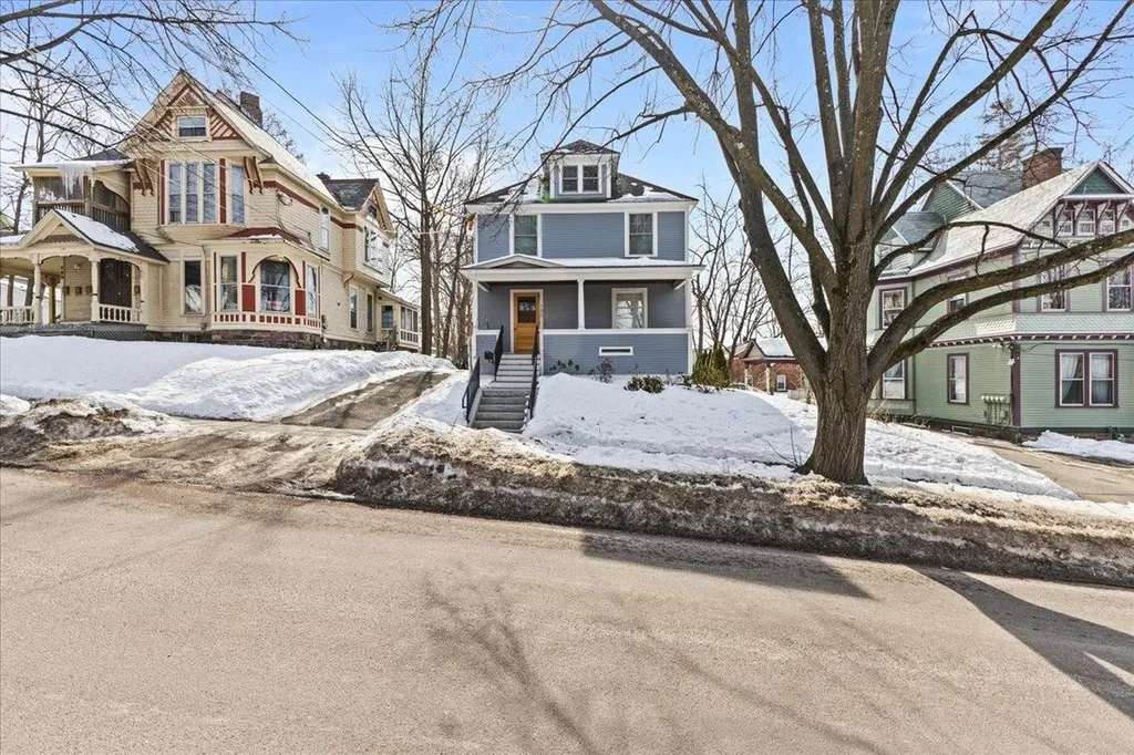 185 Maple Street Burlington VT 05401