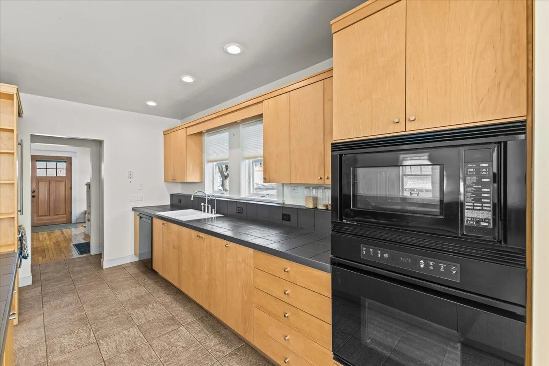 185 Maple Street Burlington VT 05401