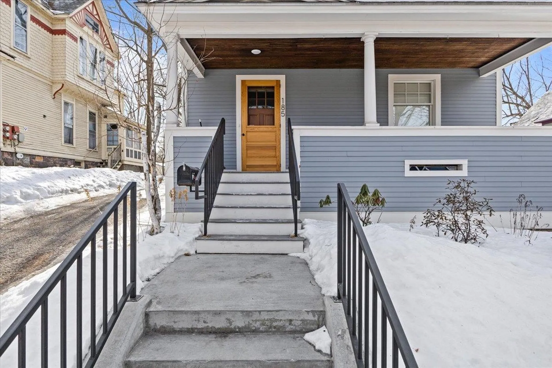 185 Maple Street Burlington VT 05401