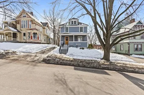 185 Maple Street Burlington VT 05401