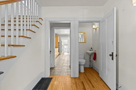 185 Maple Street Burlington VT 05401