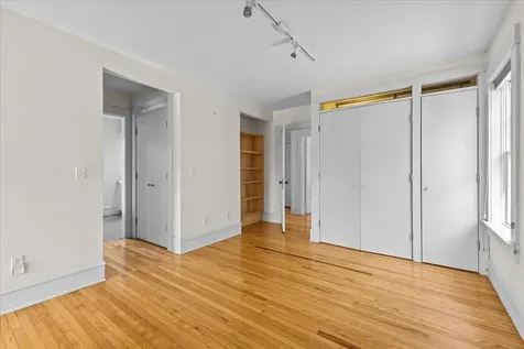 185 Maple Street Burlington VT 05401