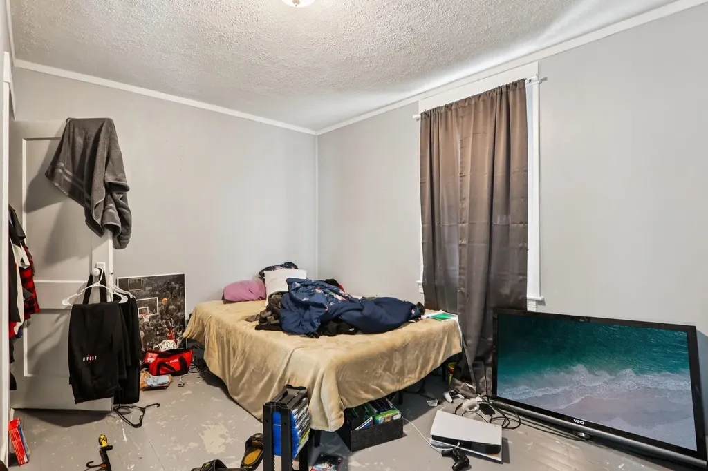 424 Cedar Street Manchester NH 03103