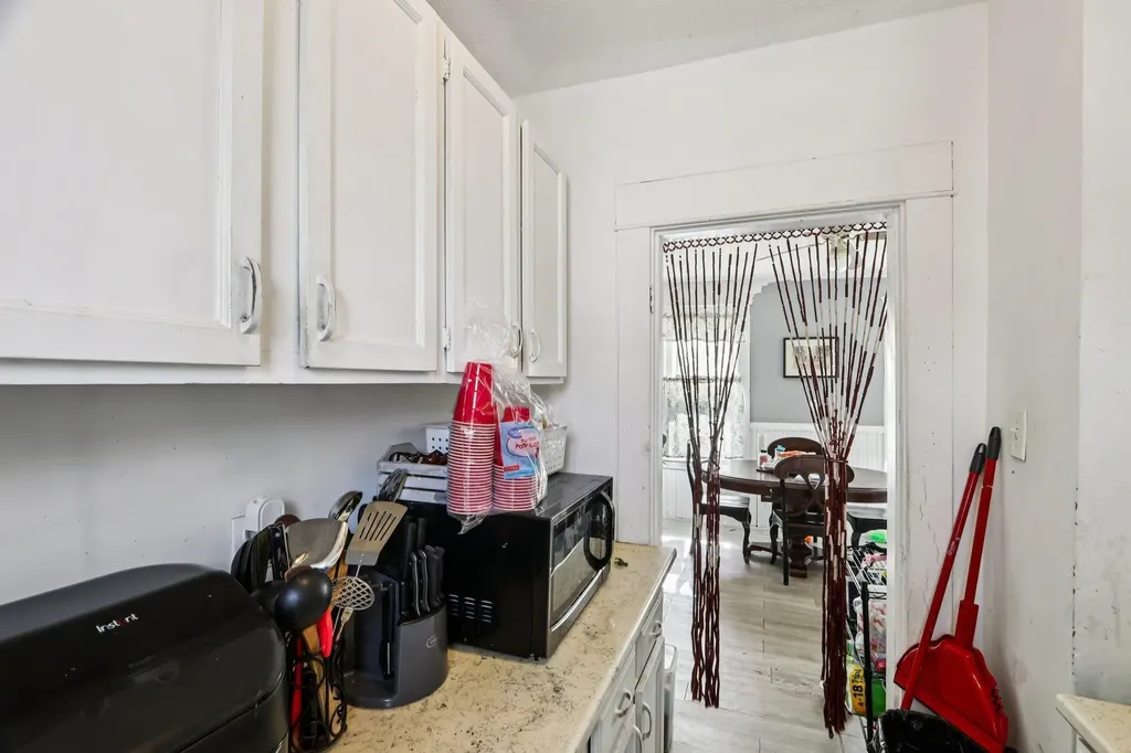 424 Cedar Street Manchester NH 03103