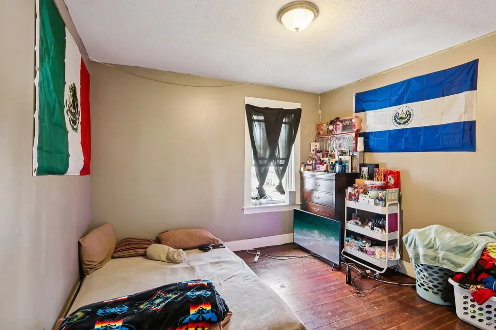 424 Cedar Street Manchester NH 03103