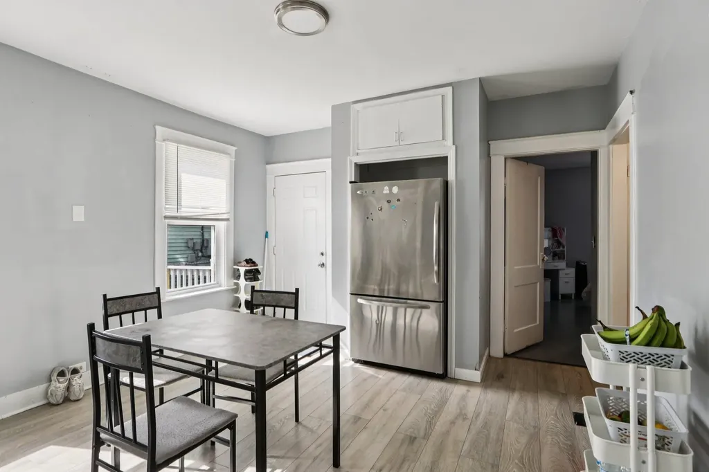 424 Cedar Street Manchester NH 03103