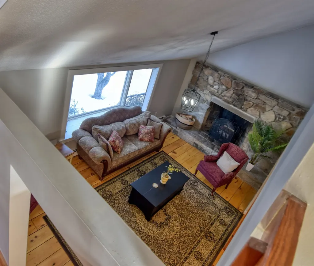 27 Nh Route 25 Plymouth NH 03264