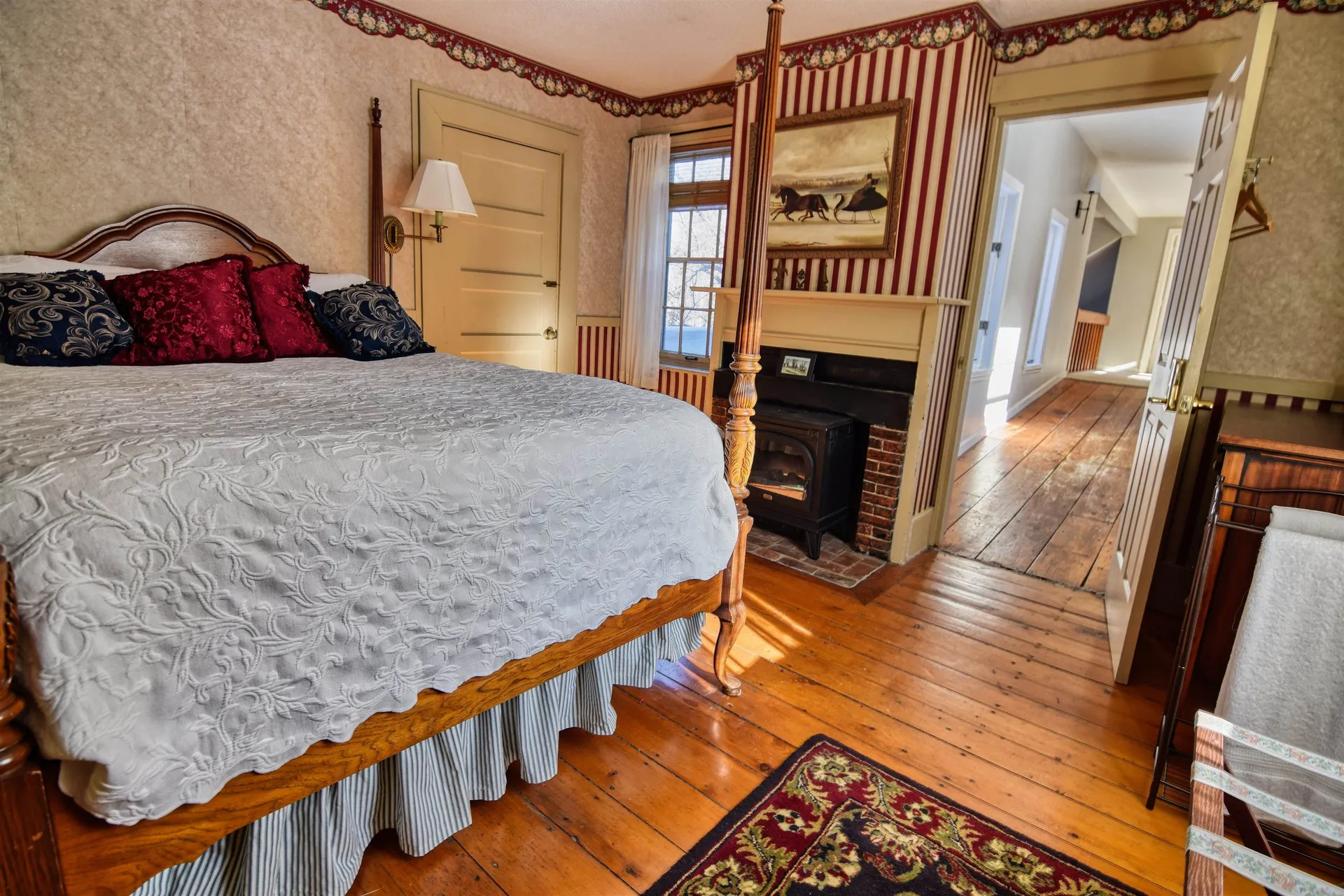 27 Nh Route 25 Plymouth NH 03264