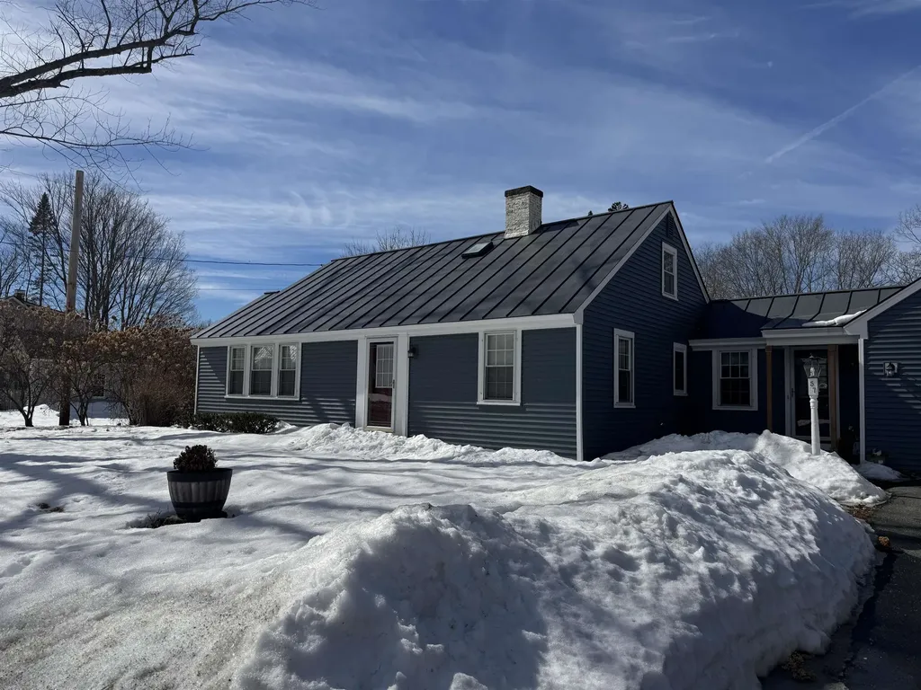 57 Crafts Avenue Lebanon NH 03784