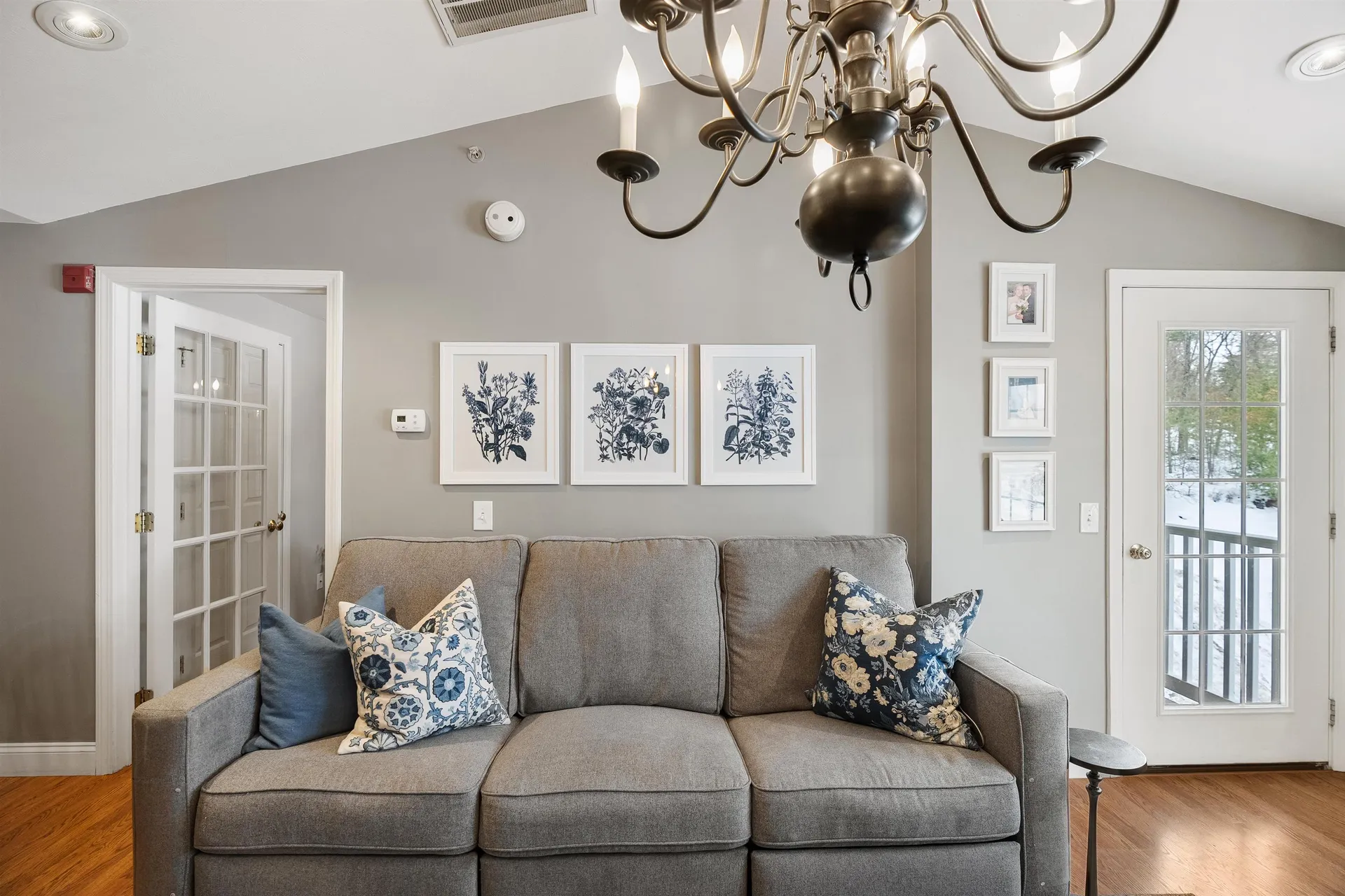 14 Vista Ridge Drive Londonderry NH 03053