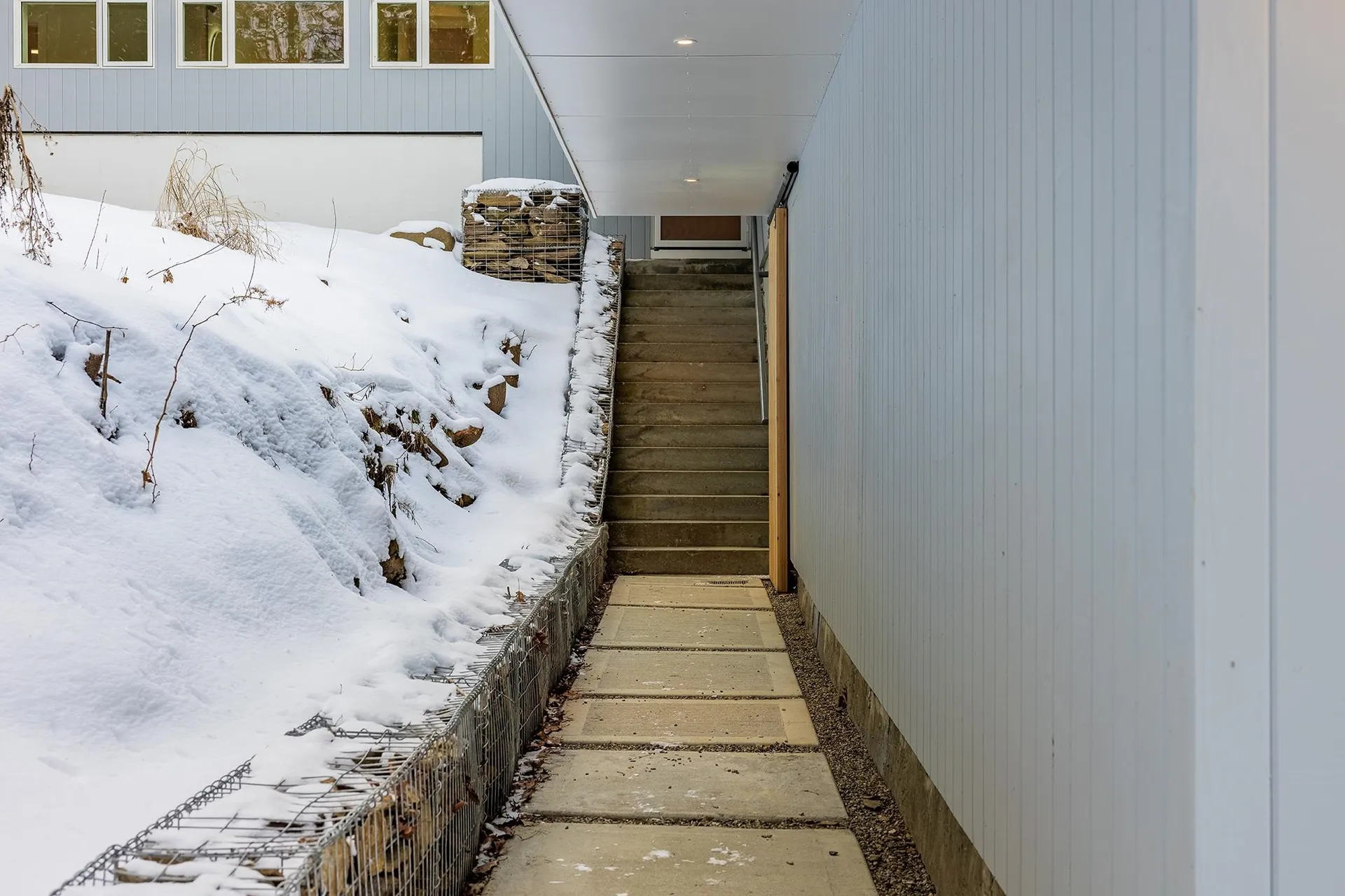 25 Hemlock Road Hanover NH 03755