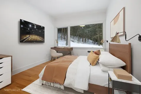 25 Hemlock Road Hanover NH 03755