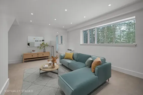 25 Hemlock Road Hanover NH 03755