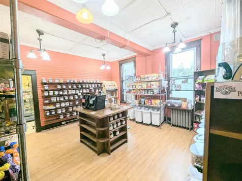 537 Railroad Street St. Johnsbury VT 05819