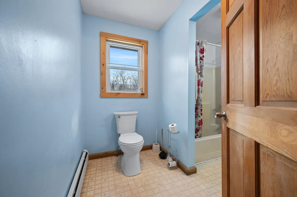 18 Stoddard Road Columbia NH 03576