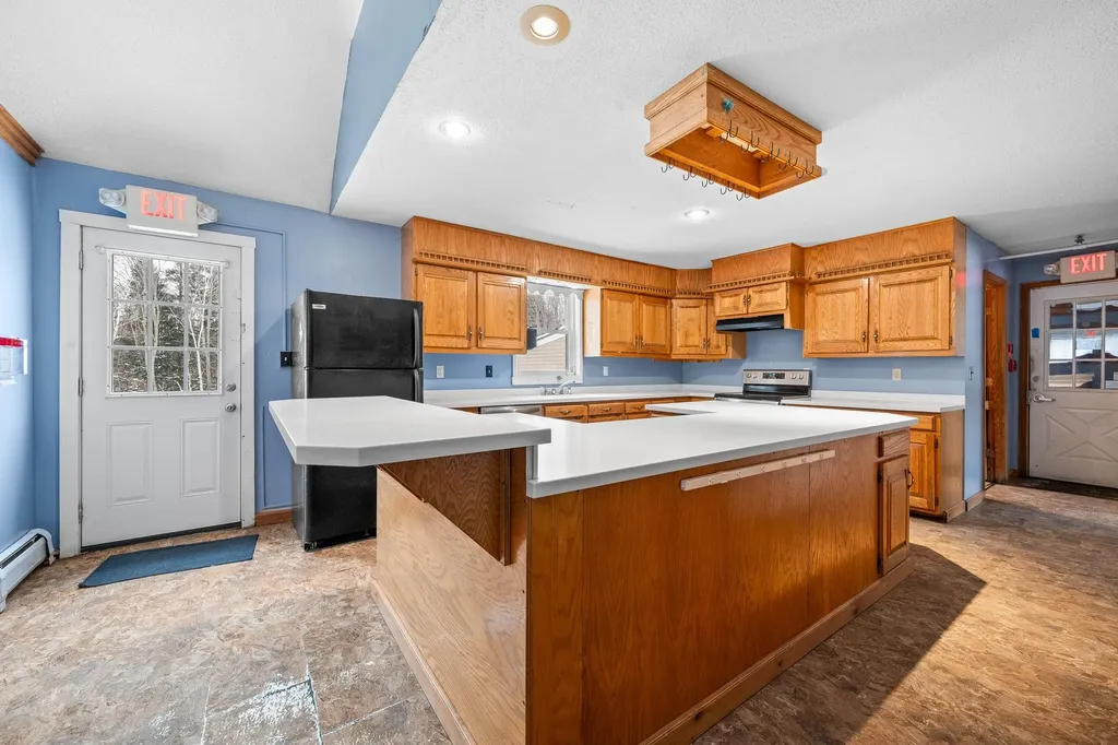 18 Stoddard Road Columbia NH 03576