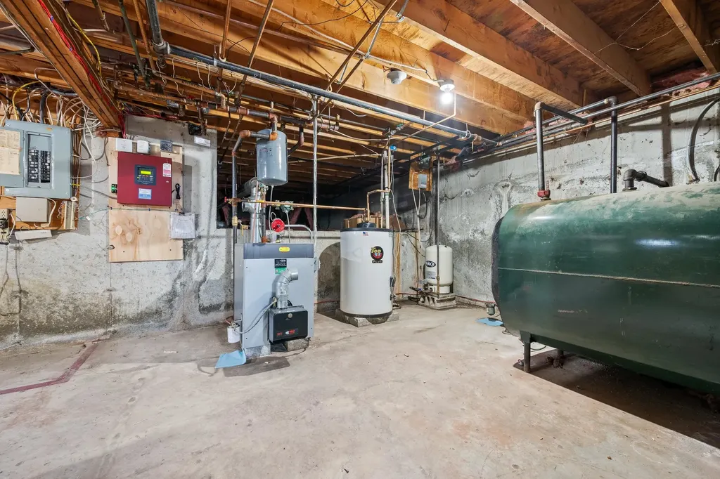 18 Stoddard Road Columbia NH 03576