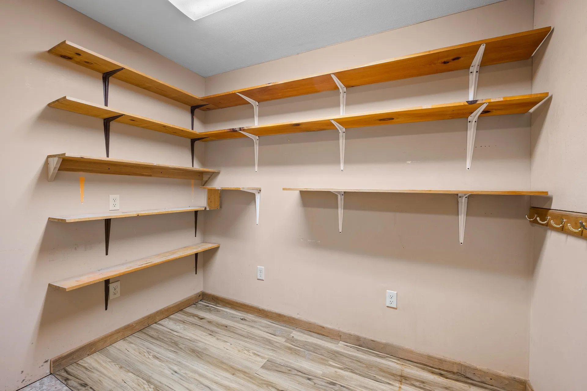 18 Stoddard Road Columbia NH 03576