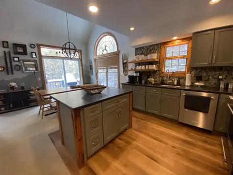 73B Kingswood Road Dover VT 05356