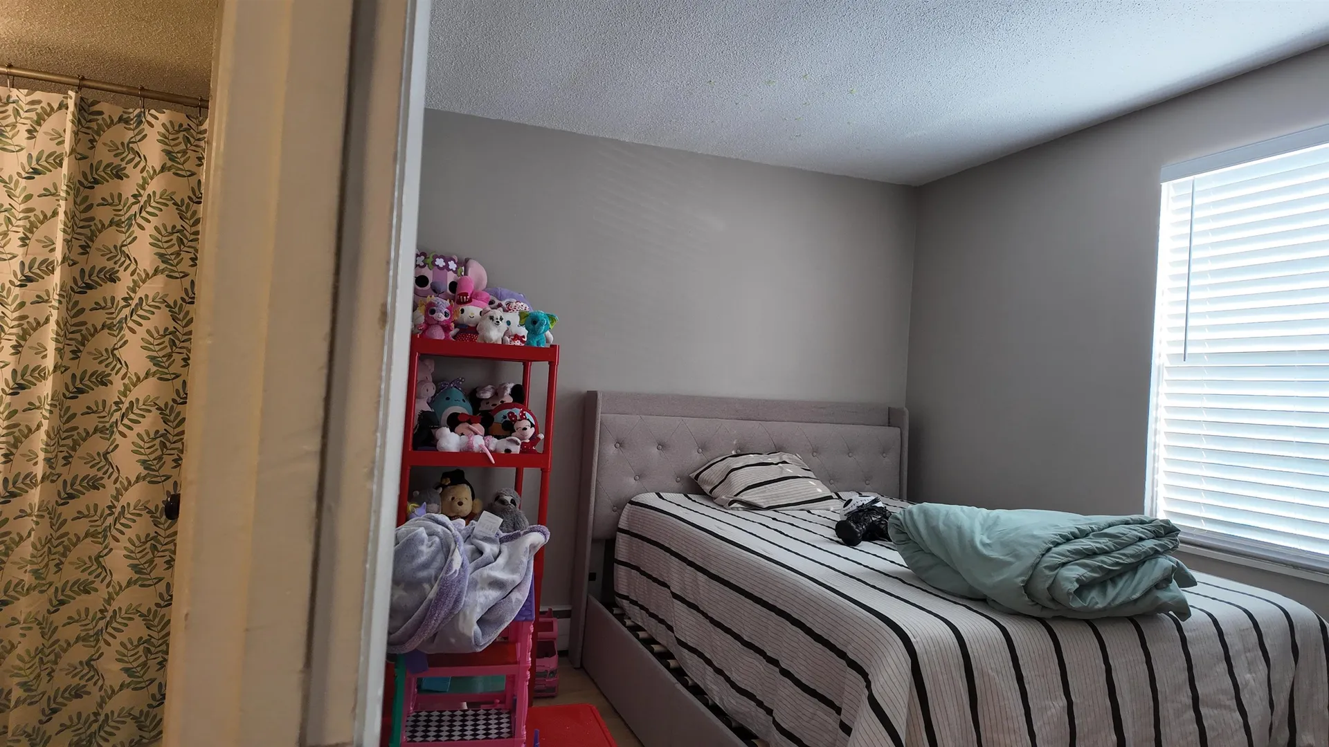 99 Cluff Crossing Road Salem NH 03079