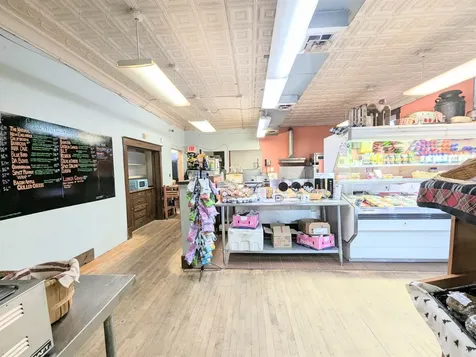 537 Railroad Street St. Johnsbury VT 05819