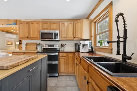 616 Vermont Route 110 Tunbridge VT 05077