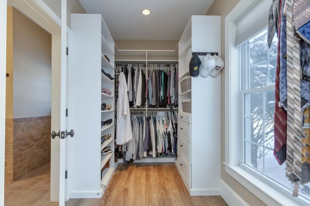 17 Winslow Drive Atkinson NH 03811