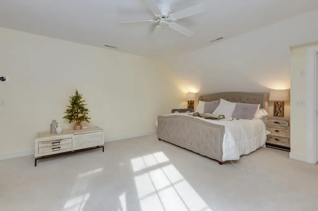 17 Winslow Drive Atkinson NH 03811