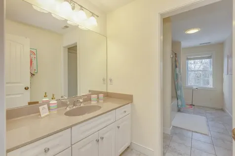 17 Winslow Drive Atkinson NH 03811