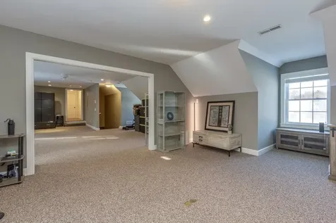 17 Winslow Drive Atkinson NH 03811