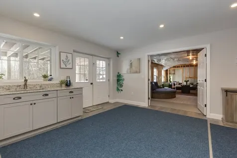 17 Winslow Drive Atkinson NH 03811