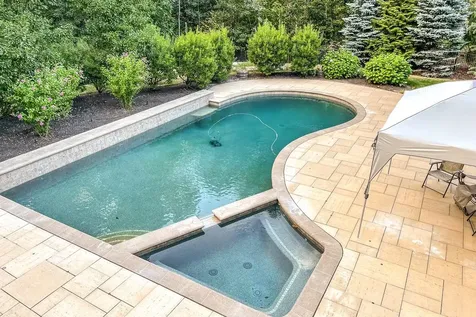 17 Winslow Drive Atkinson NH 03811