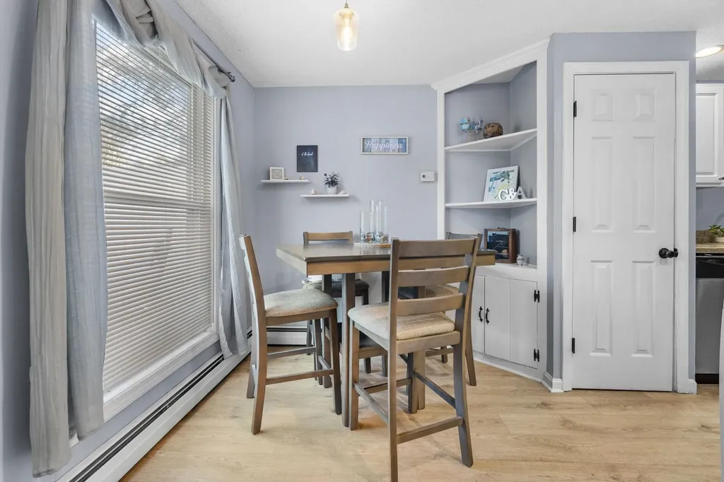 5 Hemlock Forest Dover NH 03820