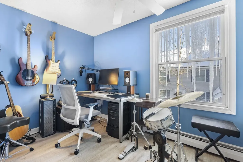 5 Hemlock Forest Dover NH 03820