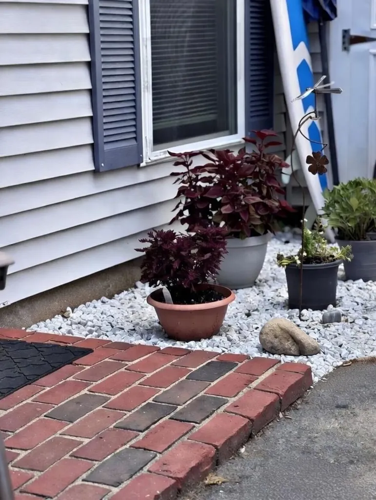 5 Hemlock Forest Dover NH 03820