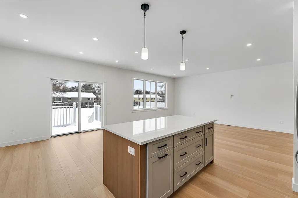 647B Church Road Colchester VT 05446